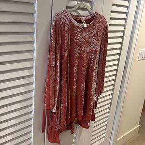 We are HAH velvet mini dress